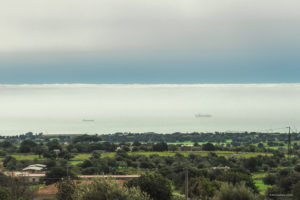 Alessia Scarso fotografa paesaggio lupa mare navi barche iblei